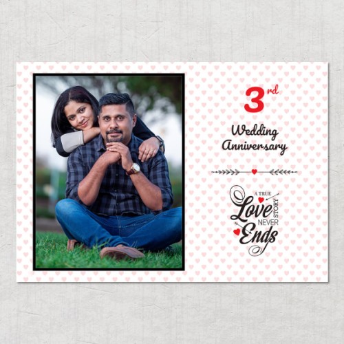 A True Love Story Never Ends Quotation with Heart Border Design: Landscape Acrylic Photo Frame with Image Printing – PrintShoppy Photo Frames