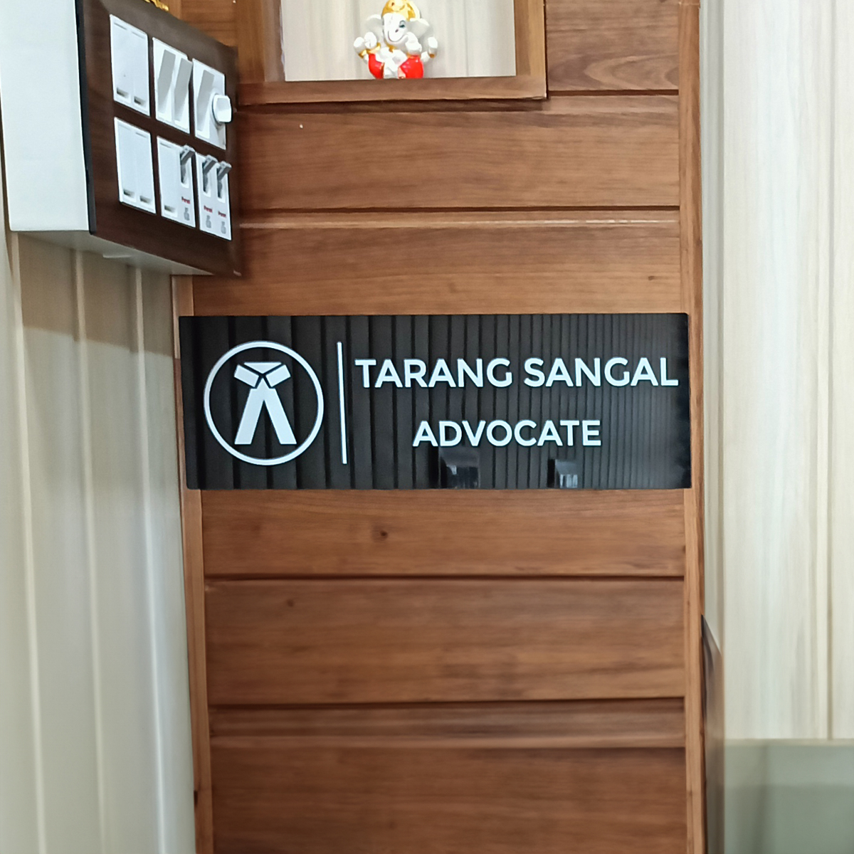 Checkout Nameplate - Customer Google Image Review - 32