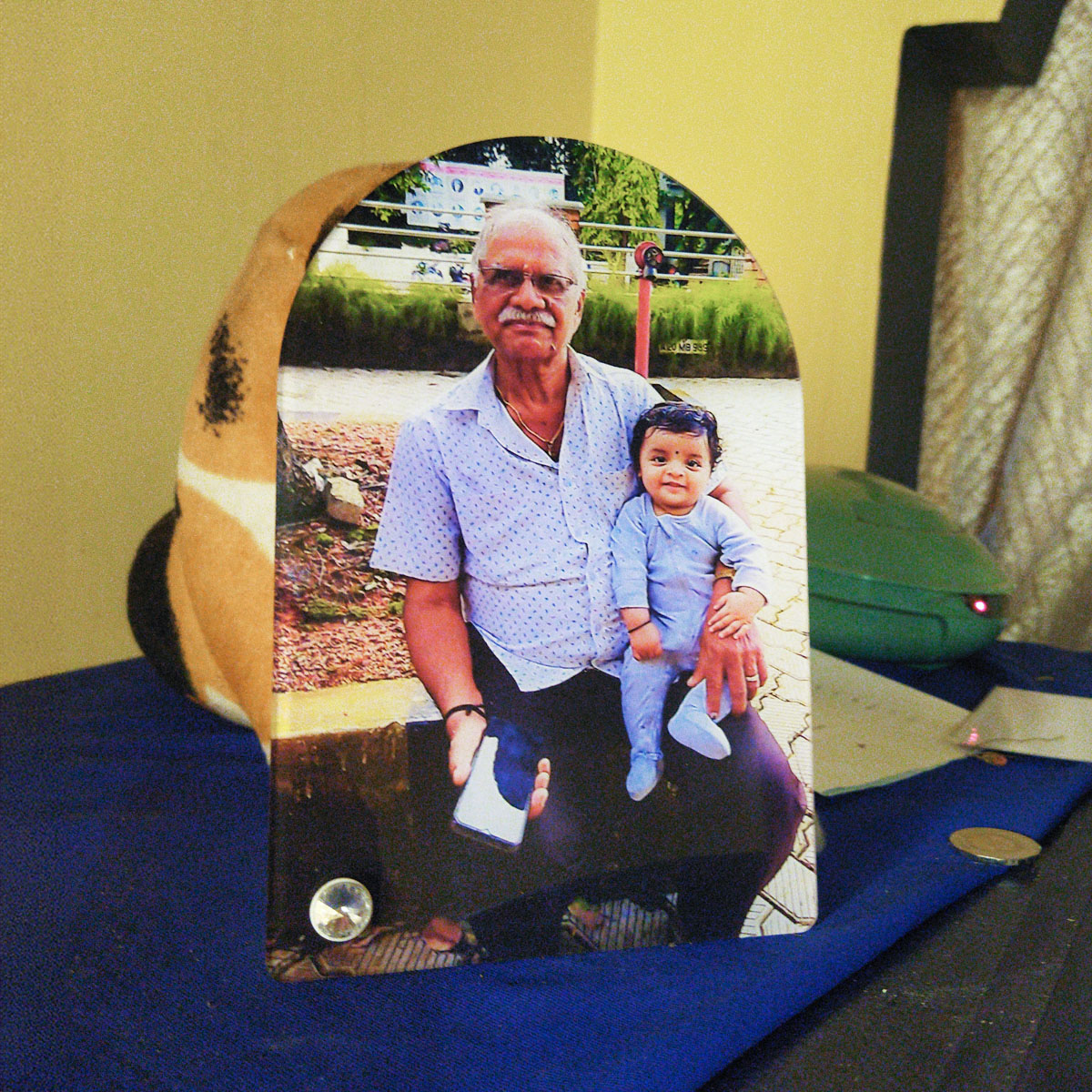 Checkout Acrylic Photo Stand - Customer Google Image Review - 6