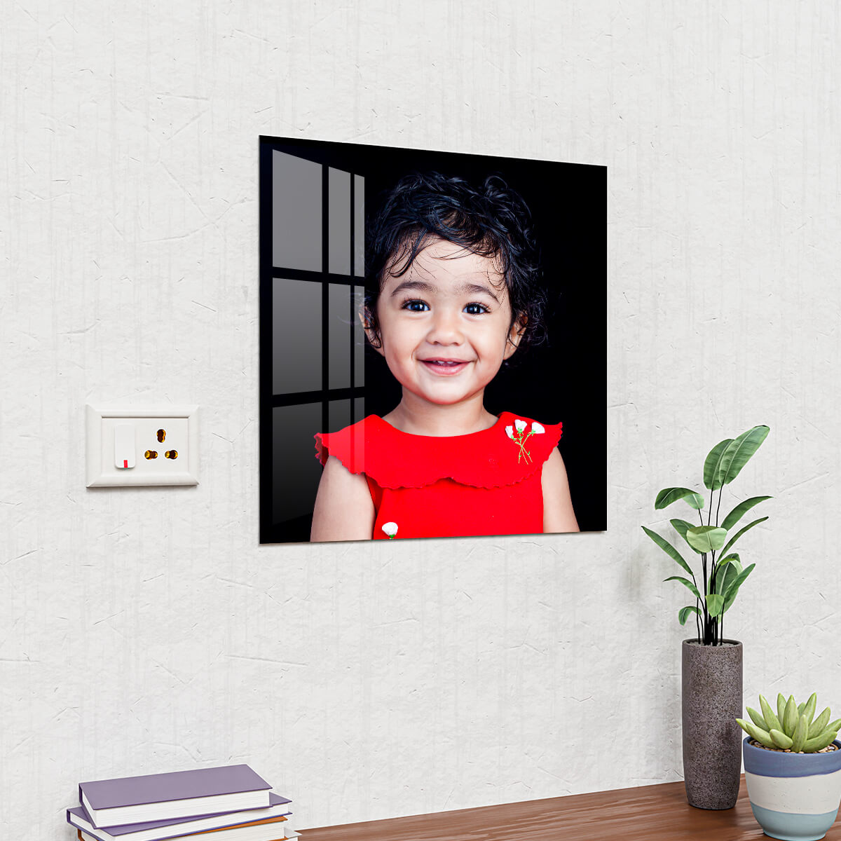 Custom Acrylic Photo Frames on Wall with your Photo Printing Online