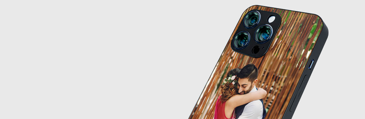 Luxurious Metal Back Case Protected With Tpu Rubber